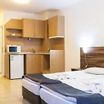 Admiral Plaza 4*