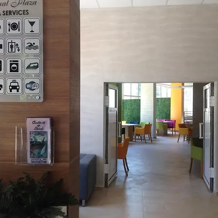 Admiral Plaza Σάνι Μπιτς