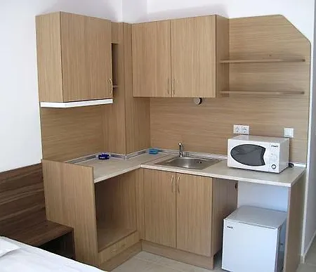 Admiral Plaza Aparthotel 4*