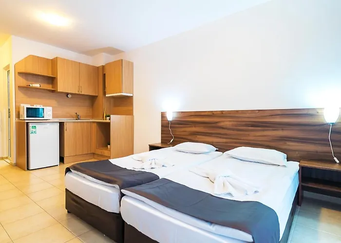 Admiral Plaza Σάνι Μπιτς