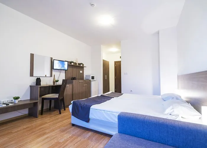 Admiral Plaza Σάνι Μπιτς