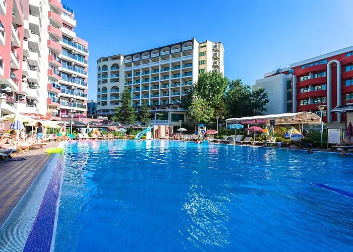 Admiral Plaza Sunny Beach