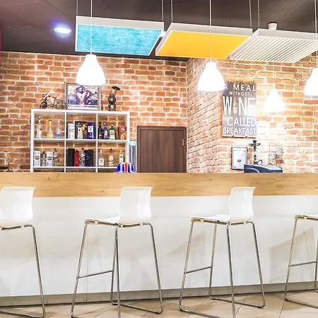 公寓式酒店 Admiral Plaza 阳光海滩